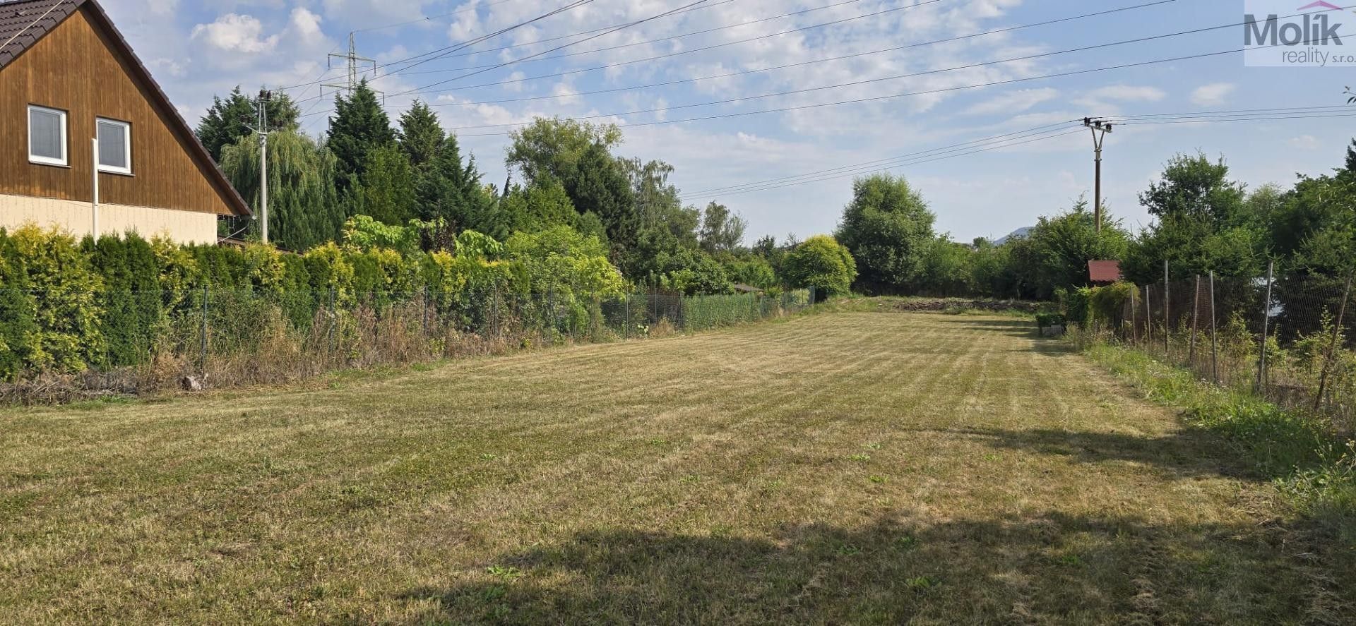 Pozemek pro bydlení, 1 402 m²