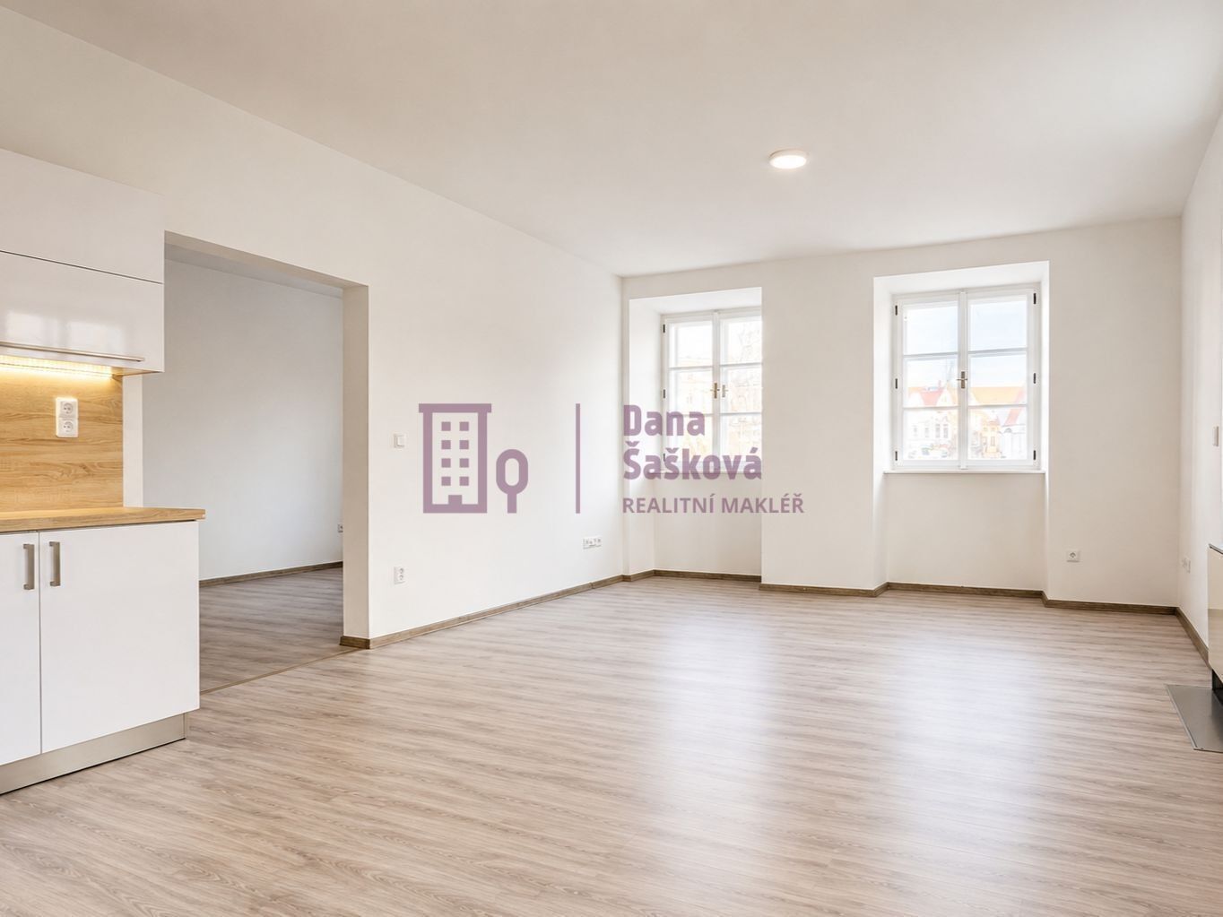 2+kk, nám. Míru 6, Jindřichův Hradec I, 72 m² - 2
