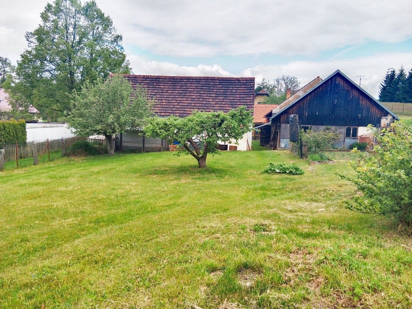 Prodej rodinný dům - Nerestce - Dolní Nerestce, okres Písek, Jihočeský kraj, 80 m² - 2
