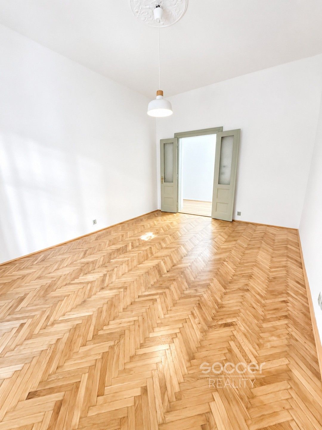 Byt 2+kk · 54 m² · Nitranská, Praha - 4