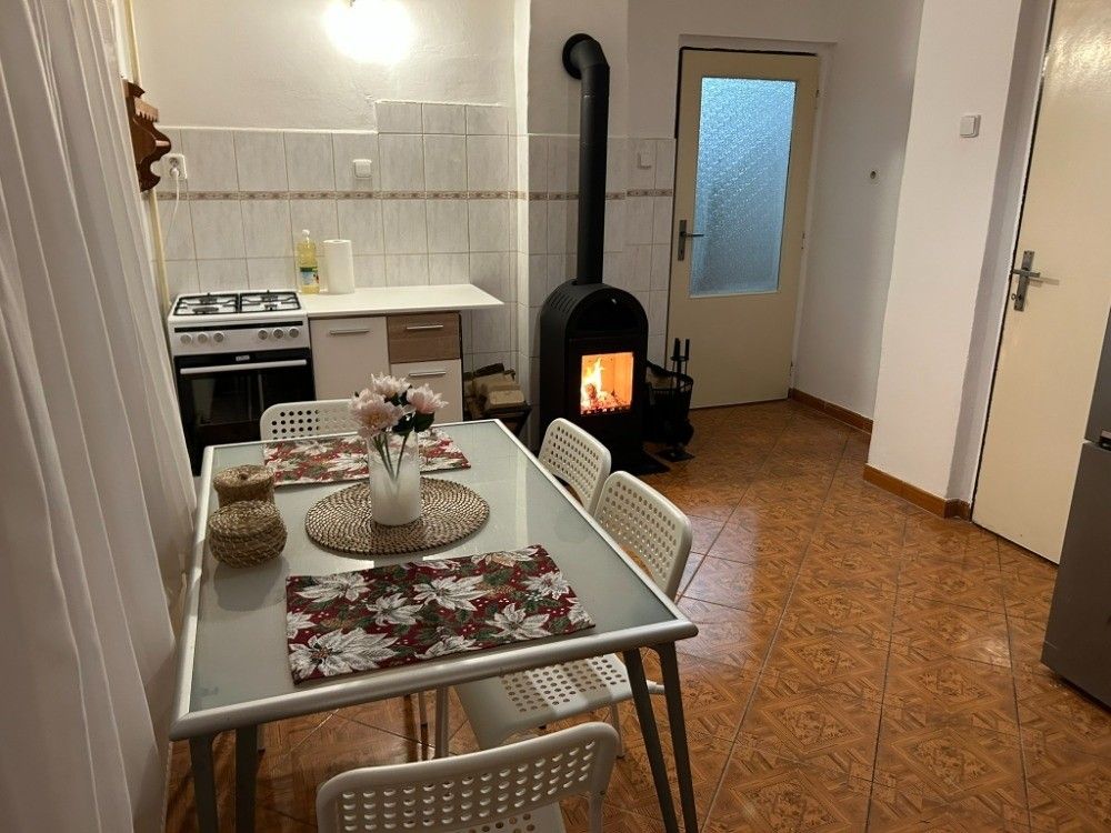 Byty, Hospozín, 273 22