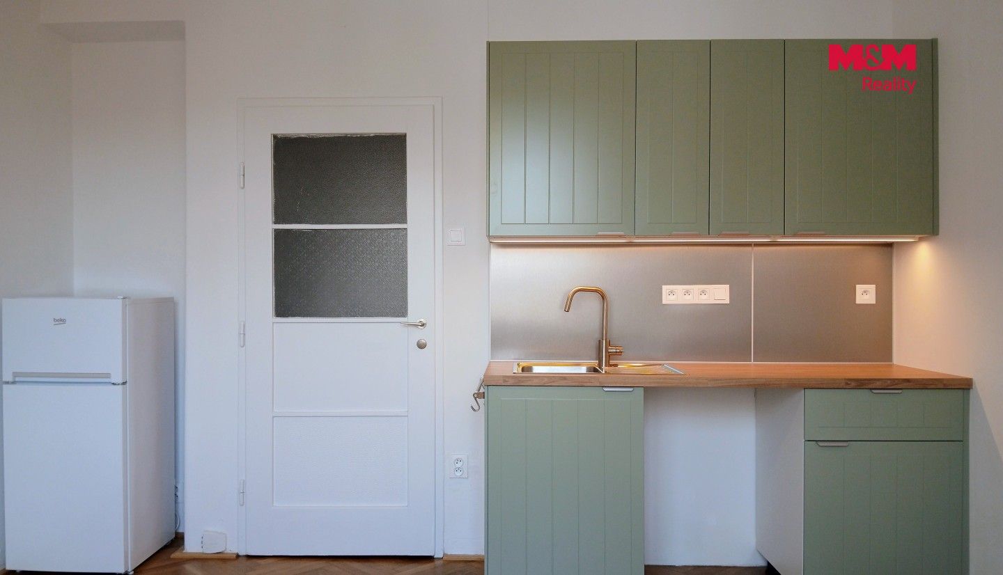 1+kk, Bubenská, Praha, 21 m² - 2