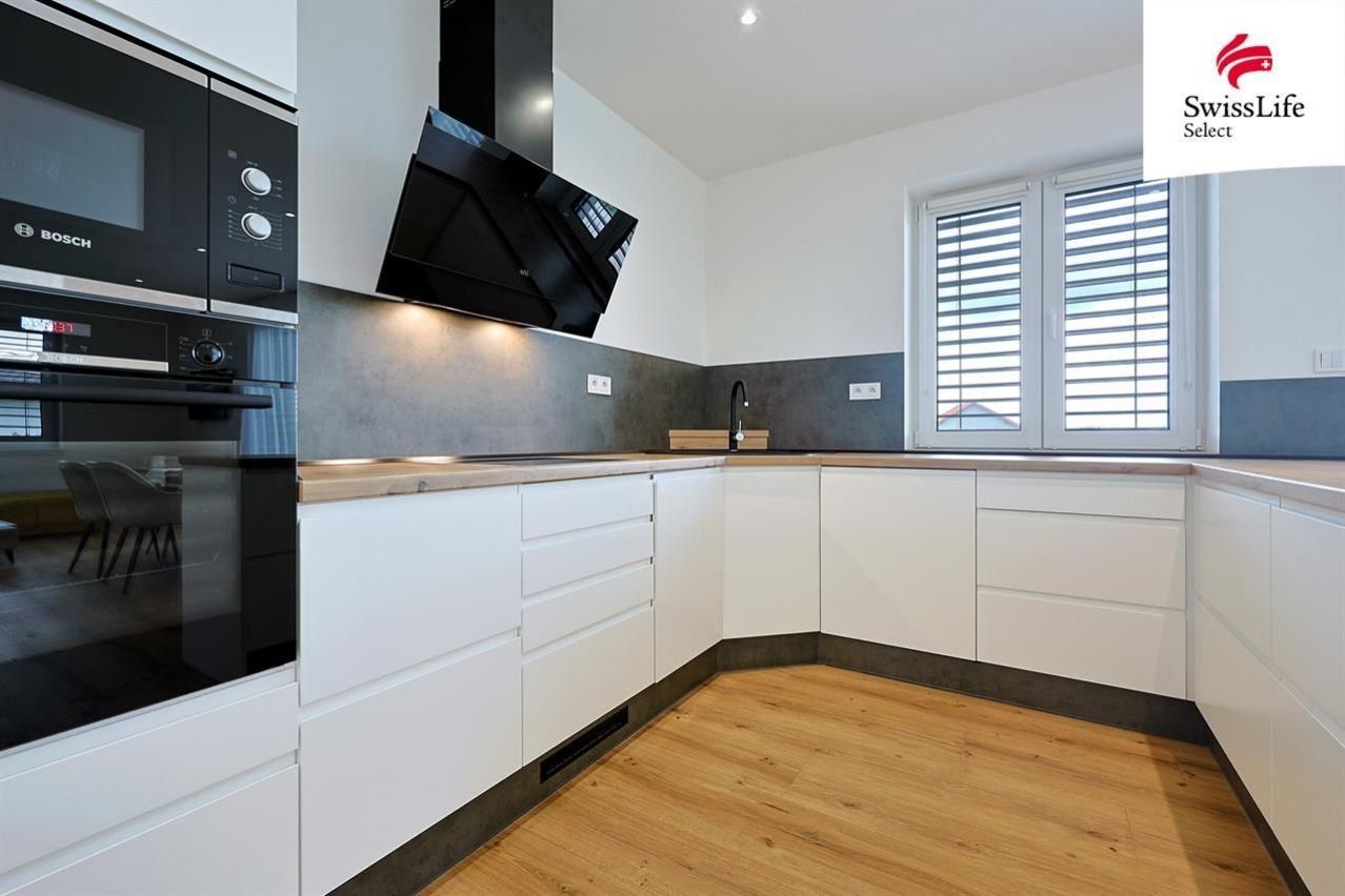 Prodej rodinný dům - Hradec, 153 m² - 5