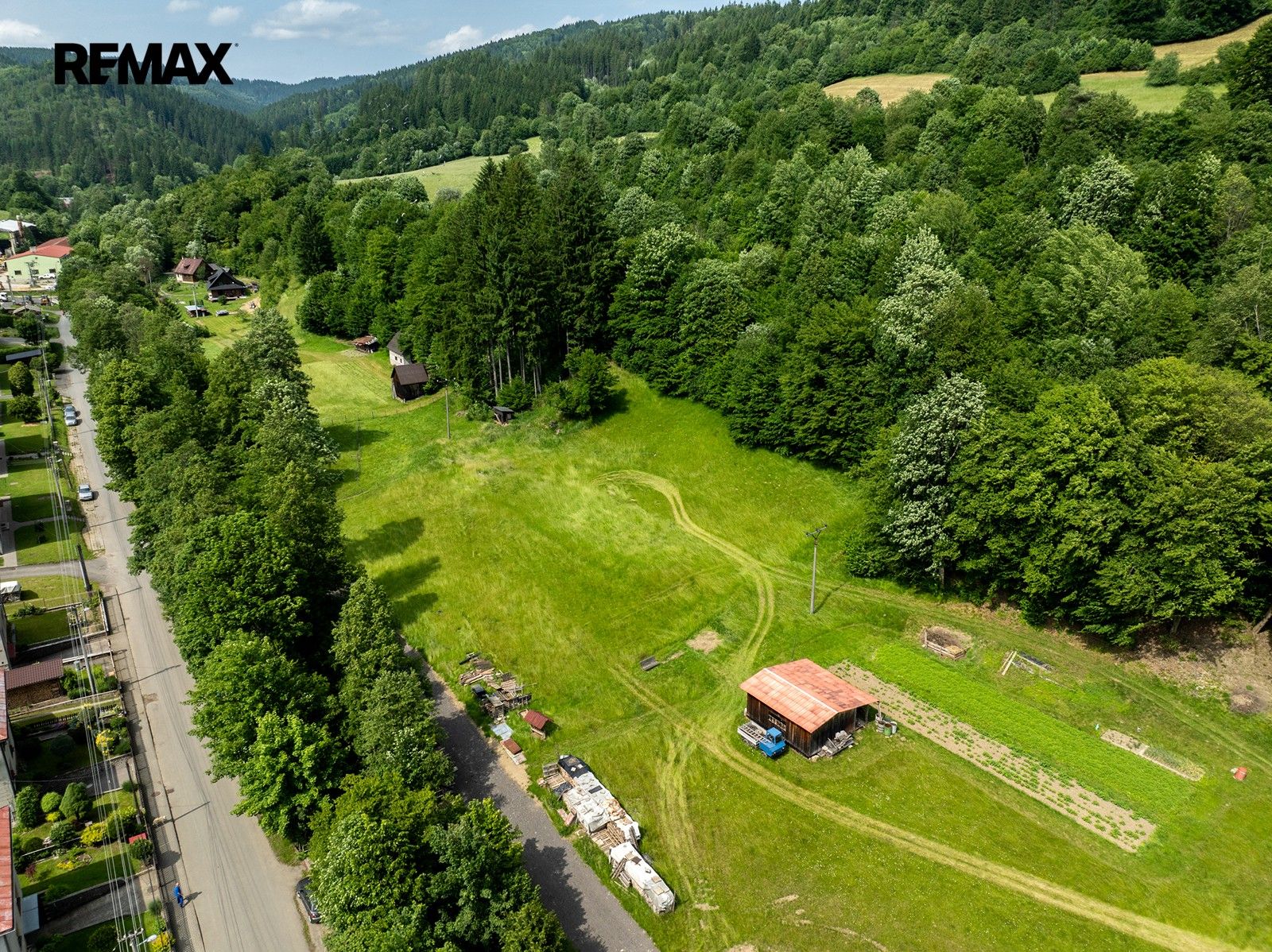 Prodej pozemek pro bydlení - Nový Hrozenkov, 1 143 m² - 5