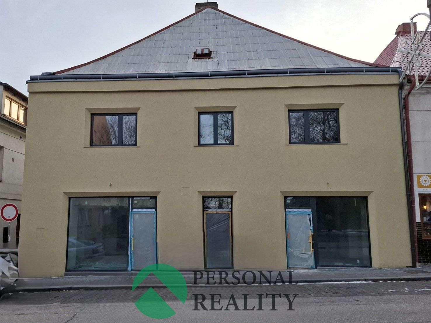 Kanceláře, Hradecká, Přelouč, 125 m²