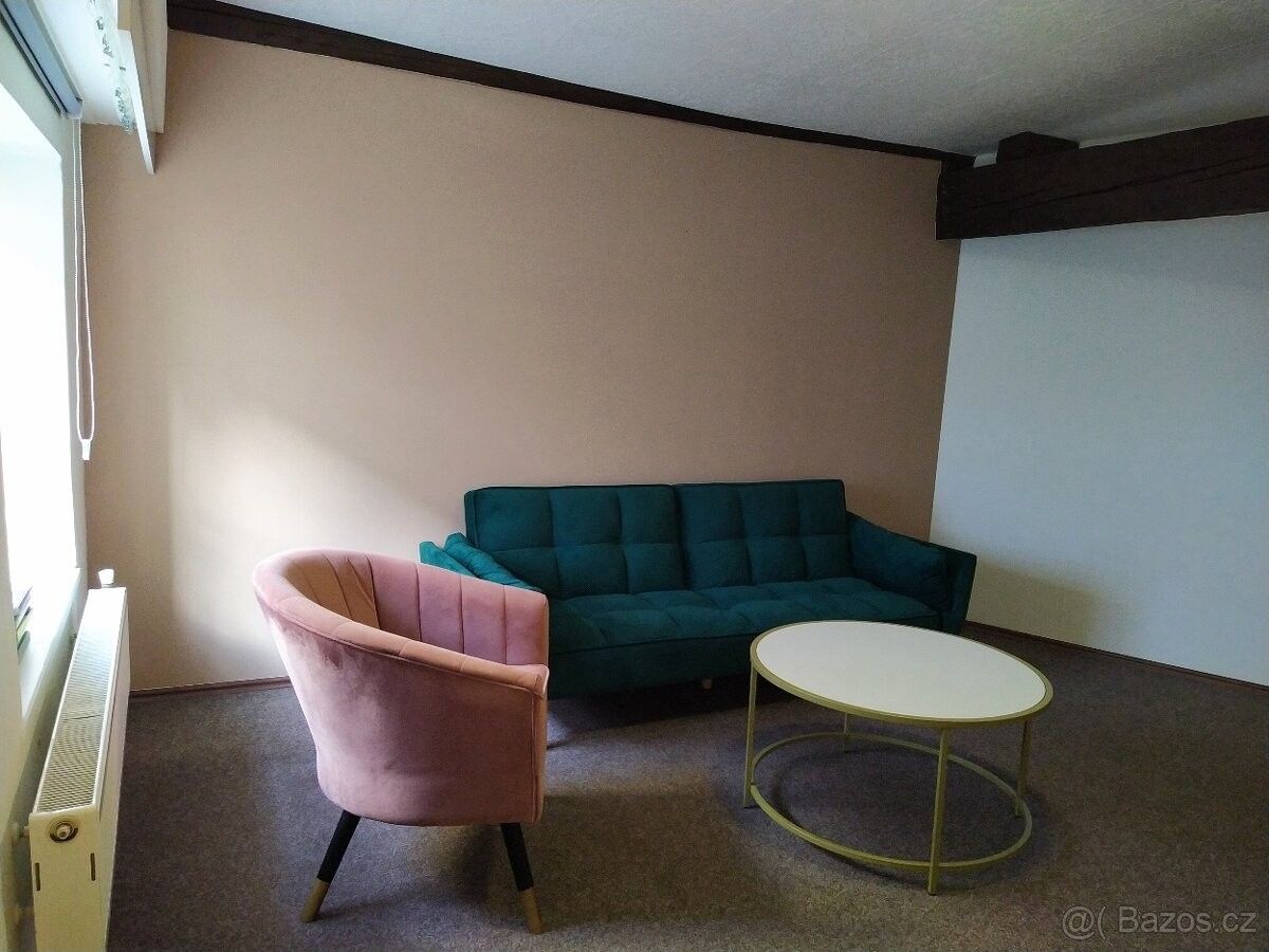 Kanceláře, Frenštát pod Radhoštěm, 744 01