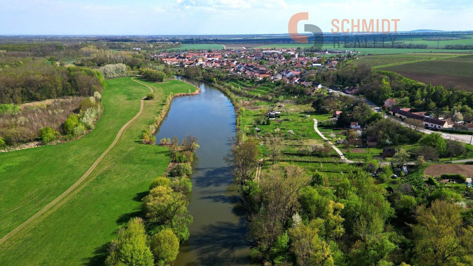 Prodej pozemek - Bulhary, okres Břeclav - 5