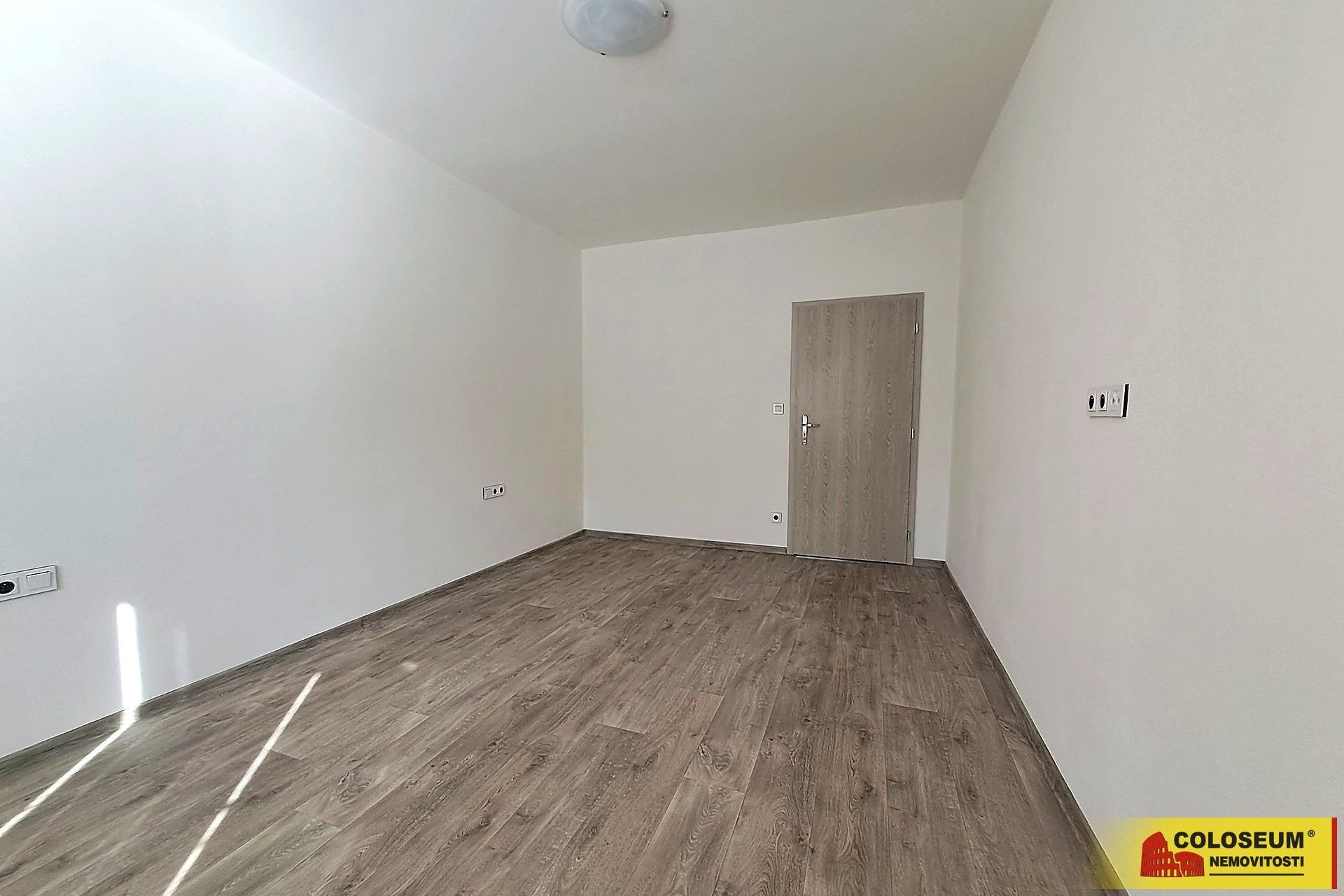Pronájem byt 3+kk - Znojmo, 70 m² - 5