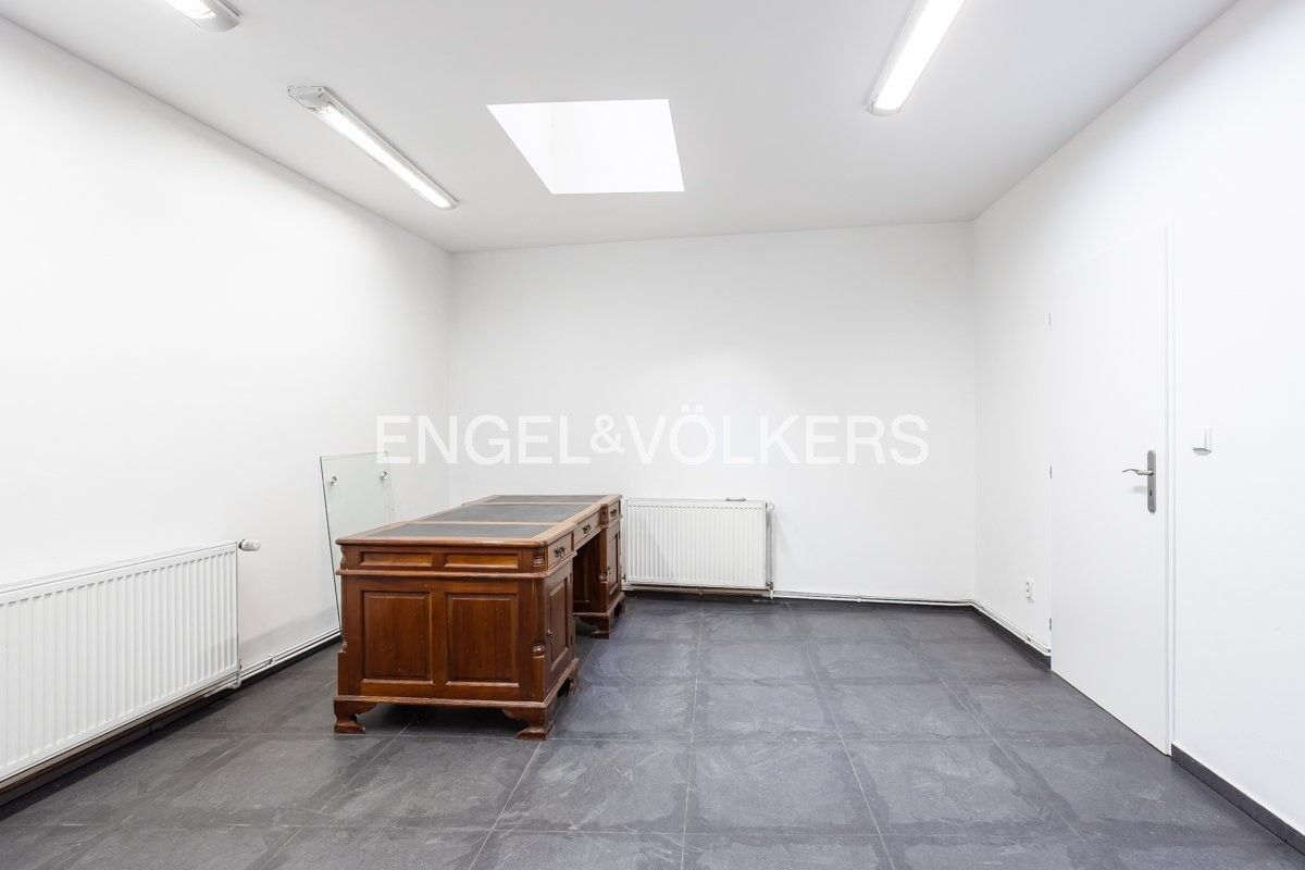 Obchodní prostory · 310 m² · Moskevská 367, Praha Vršovice - 4