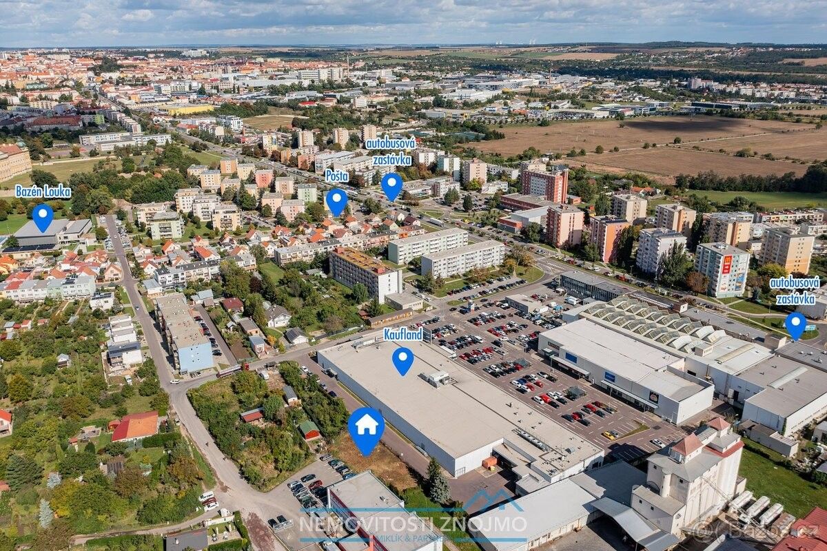 Stavební pozemek, Nový Šaldorf-Sedlešovice – pohled 2