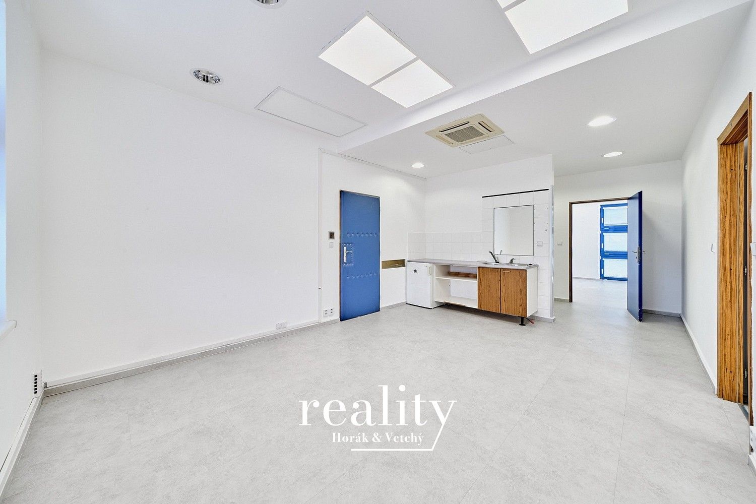 Pronájem komerční - Znojmo, Jihomoravský kraj, 84 m² - 1