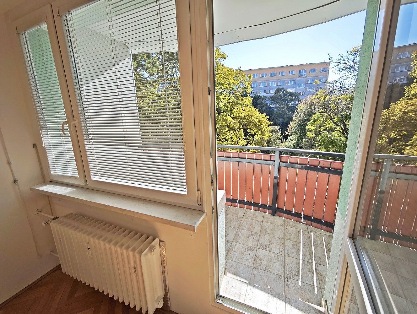 Prodej byt 2+1 - Nezvalova, Brno - Lesná, 53 m² - 5