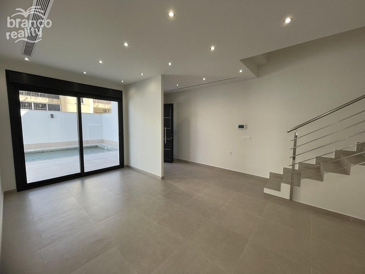 Prodej rodinný dům - Almoradi, ES, 134 m² - 5