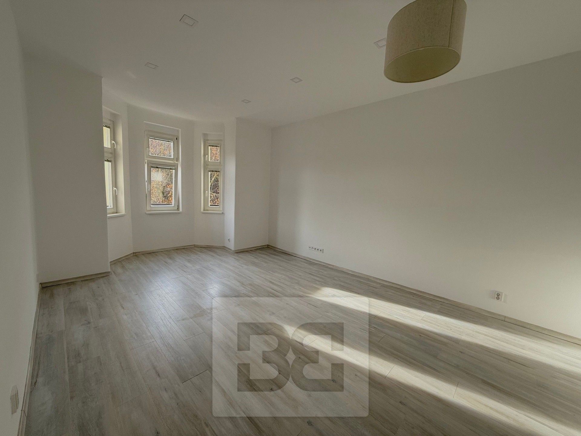 2+kk, Pod Kavalírkou, Praha, 53 m²