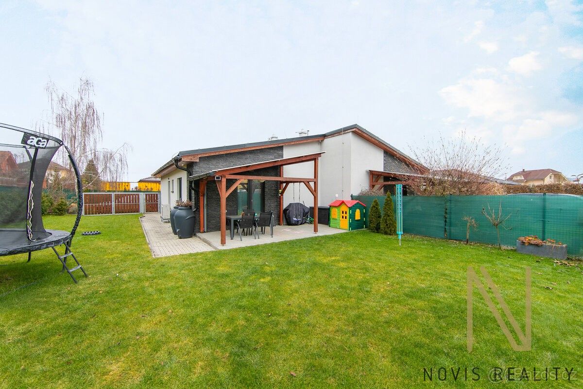 Prodej rodinný dům - Šťáhlavy, 332 03