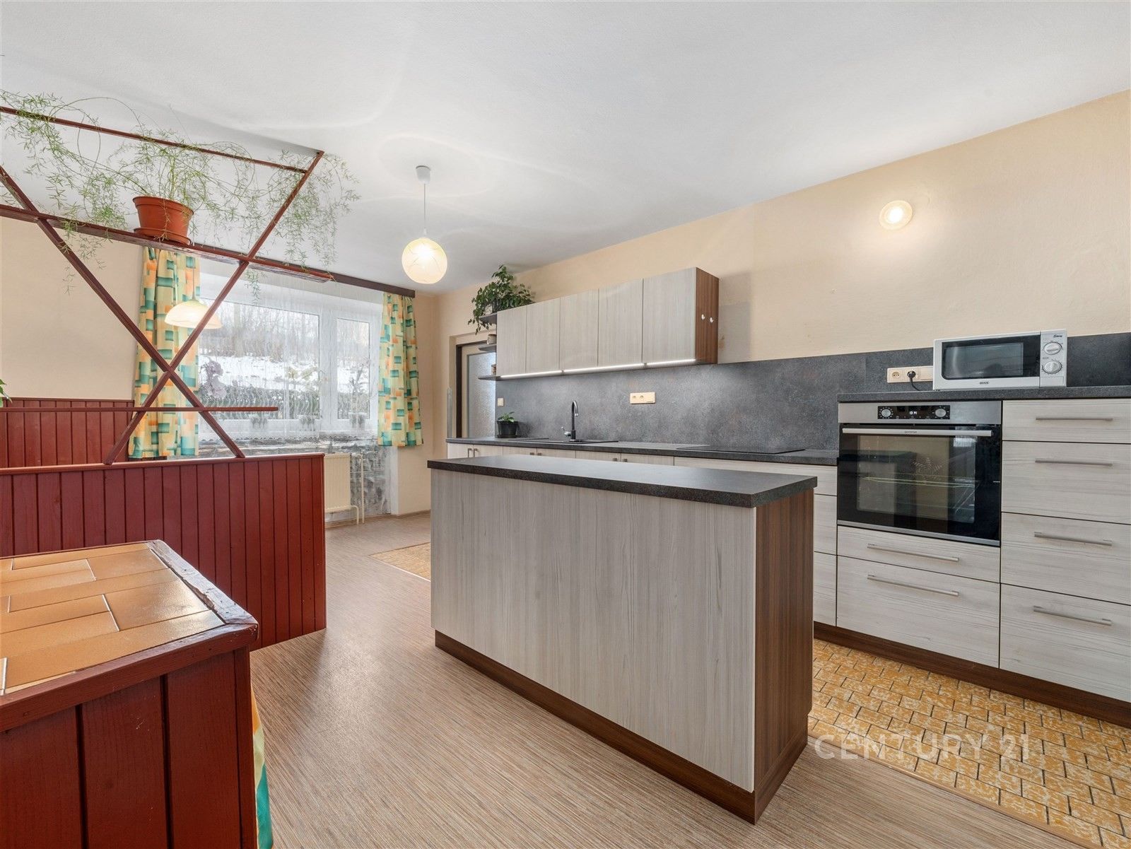 Prodej rodinný dům - Střítež, Polička, 468 m²