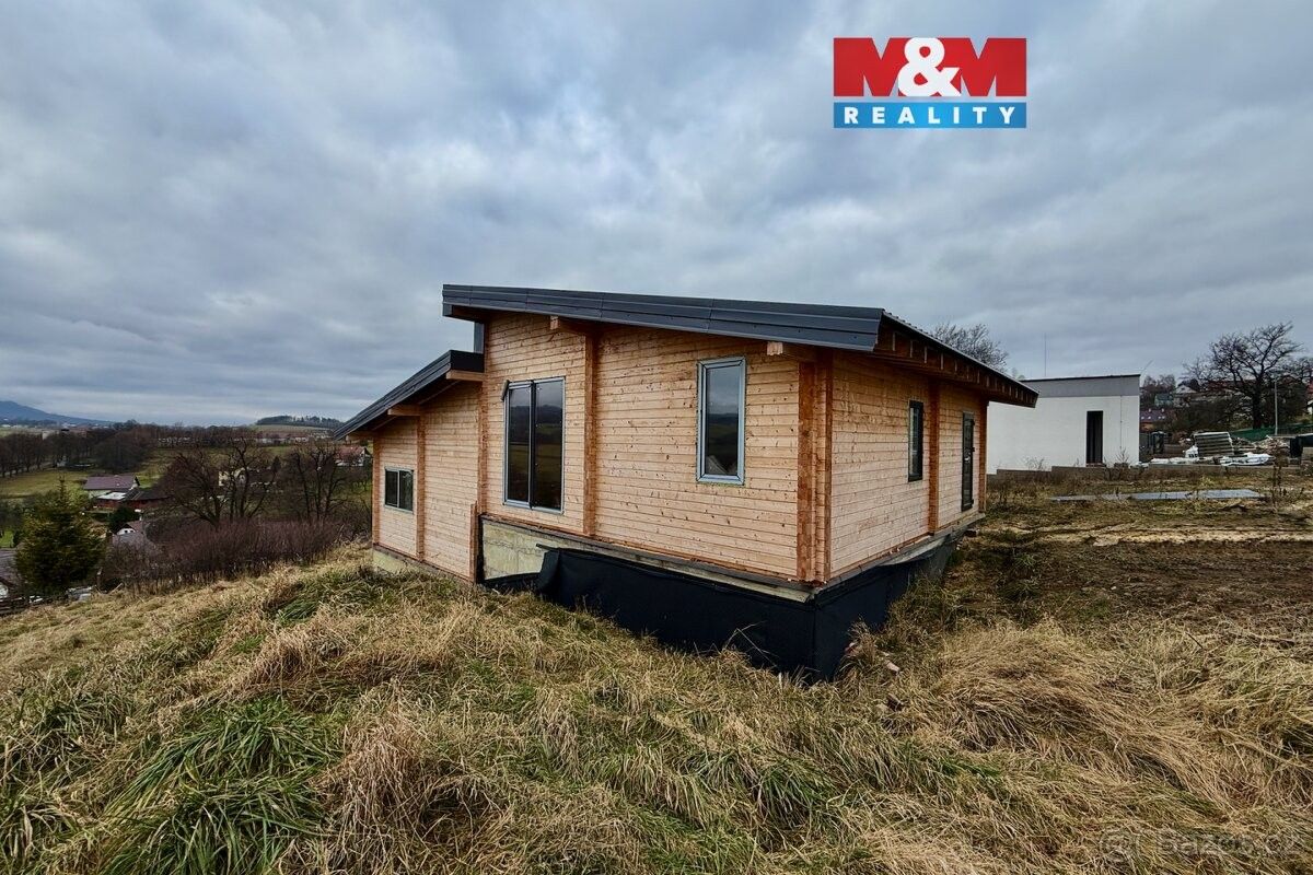 Rodinné domy, Loučka u Valašského Meziříčí, 756 44