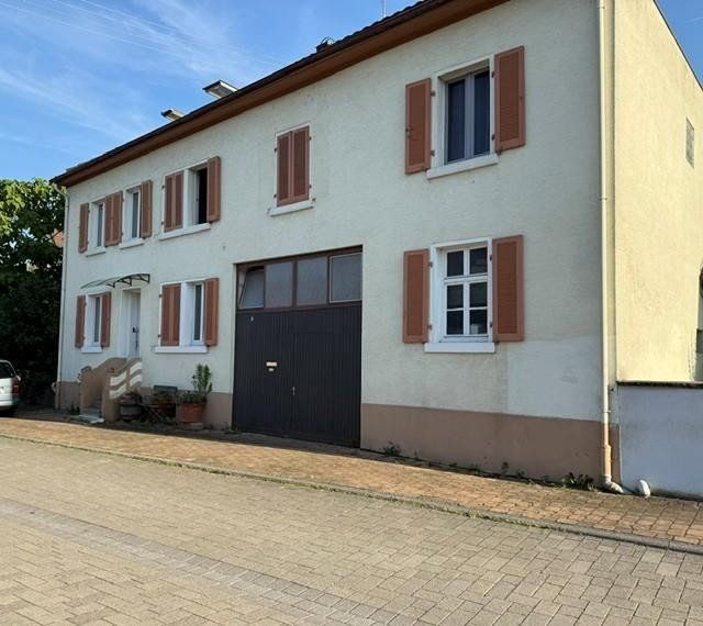 Rodinné domy, , Bádensko-Württembersko, 187 m² - 1