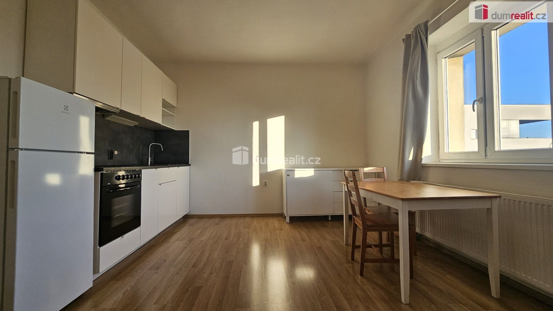 2+kk, Na stráži, Praha, 37 m² - 1