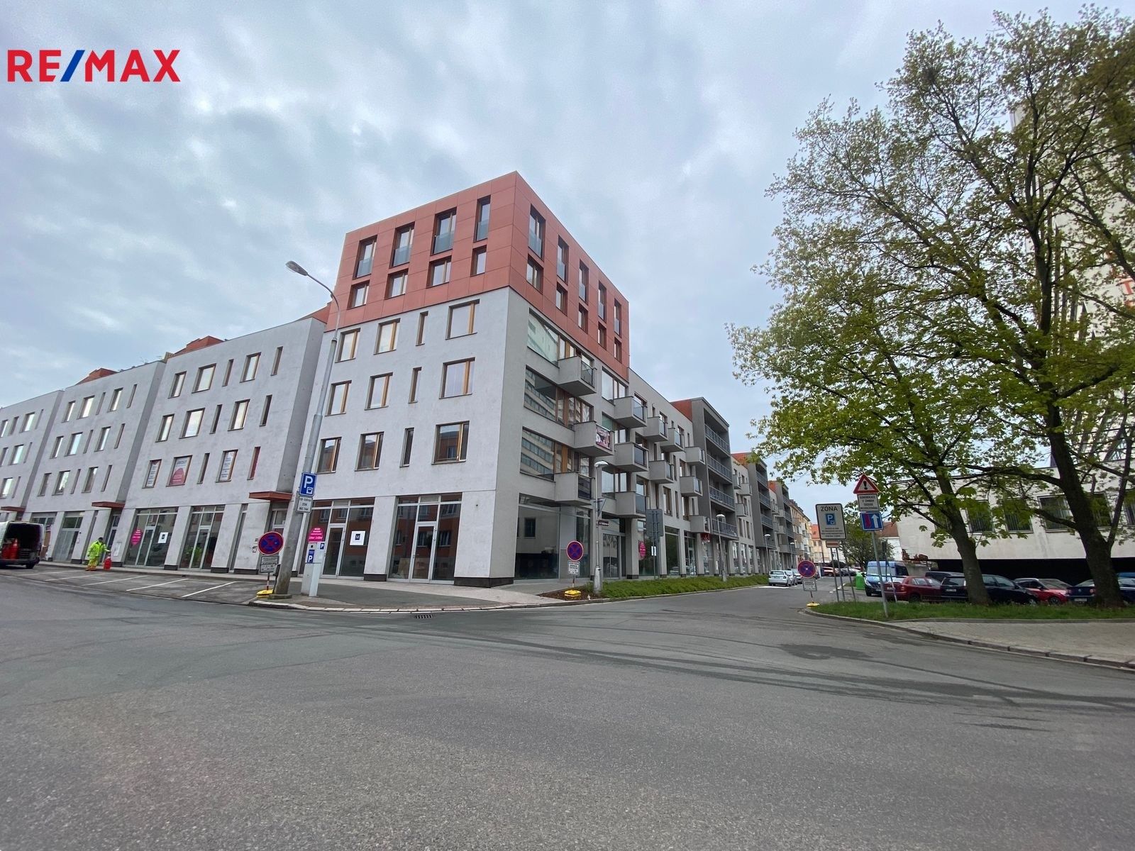 Ostatní, Haškova, Hradec Králové, 19 m²