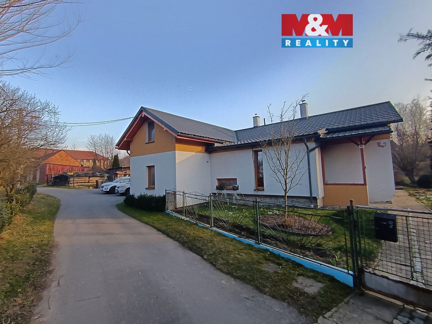 Rodinné domy, Dolní Sklenov, Hukvaldy, 200 m²