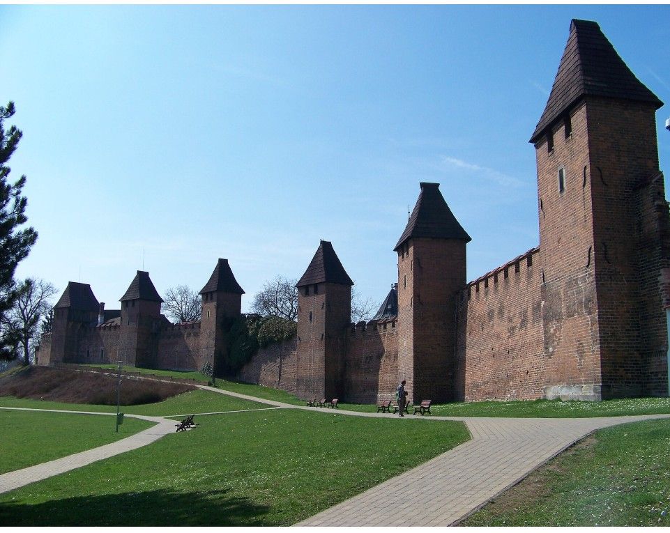 Rodinné domy, Komenského, Nymburk - Nymburk, Středočeský kraj, 200 m² - 2