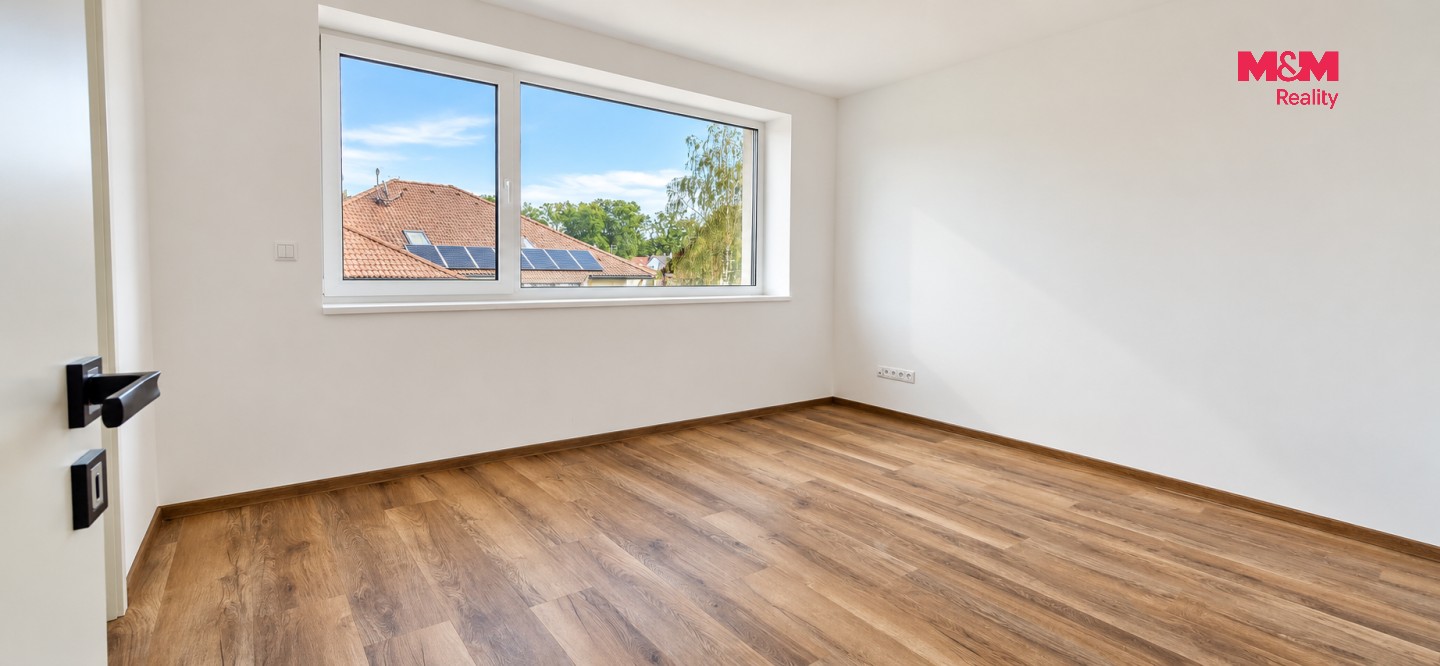 Pronájem rodinný dům - Klášterní, Pardubice, 142 m² - 5