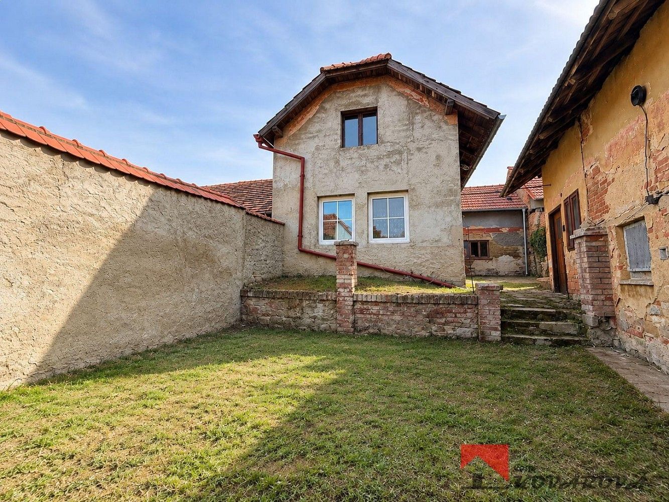 Rodinné domy, Ledčice, okres Mělník, Středočeský kraj, 138 m² - 1