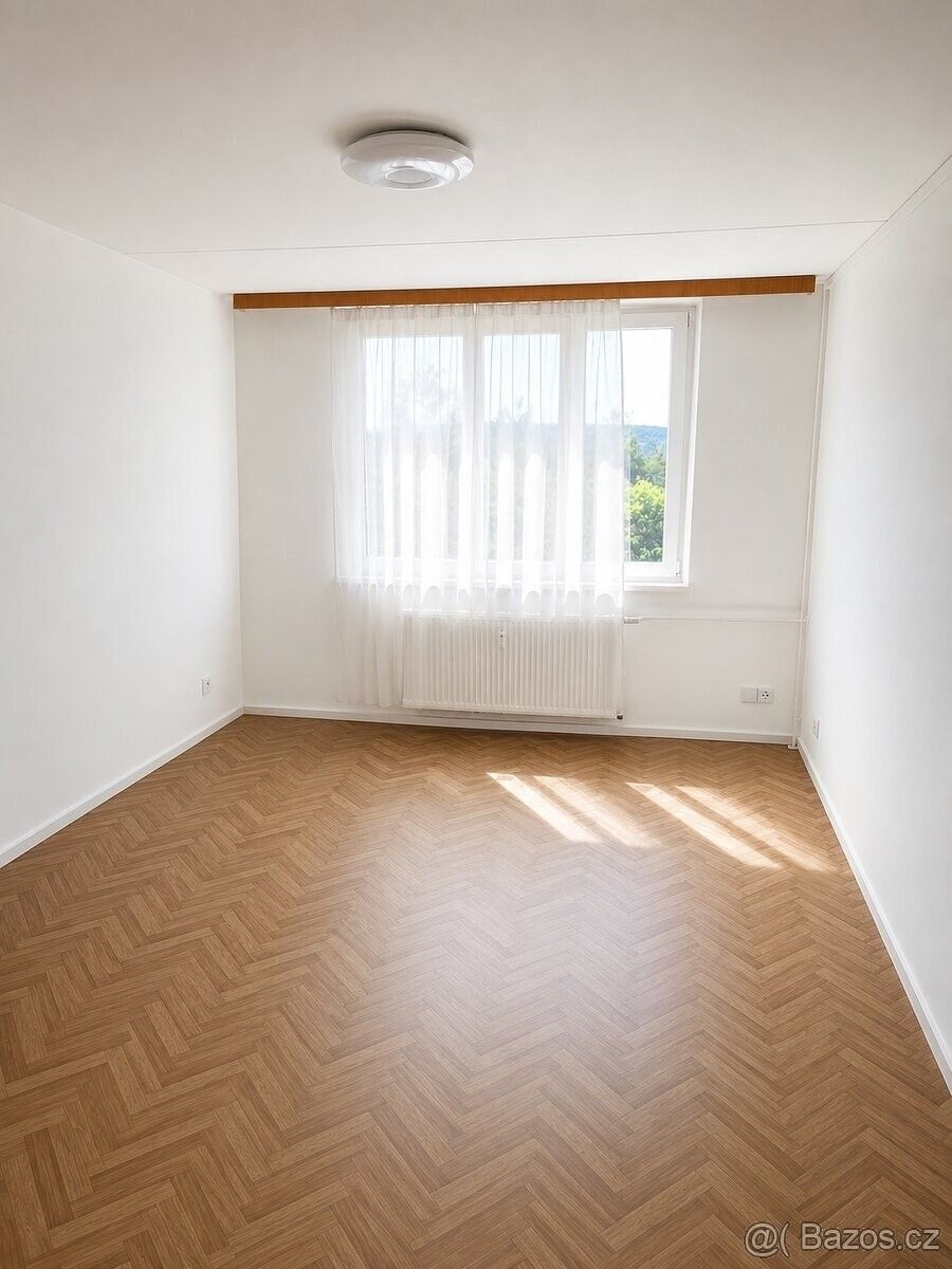 Byty, Otrokovice, 765 02
