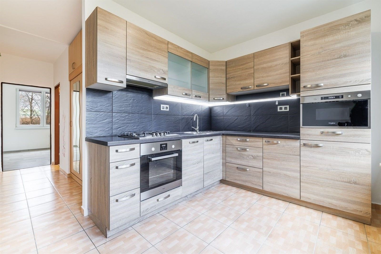 Pronájem byt 2+1 - Nádražní 1088, České Budějovice, 50 m²