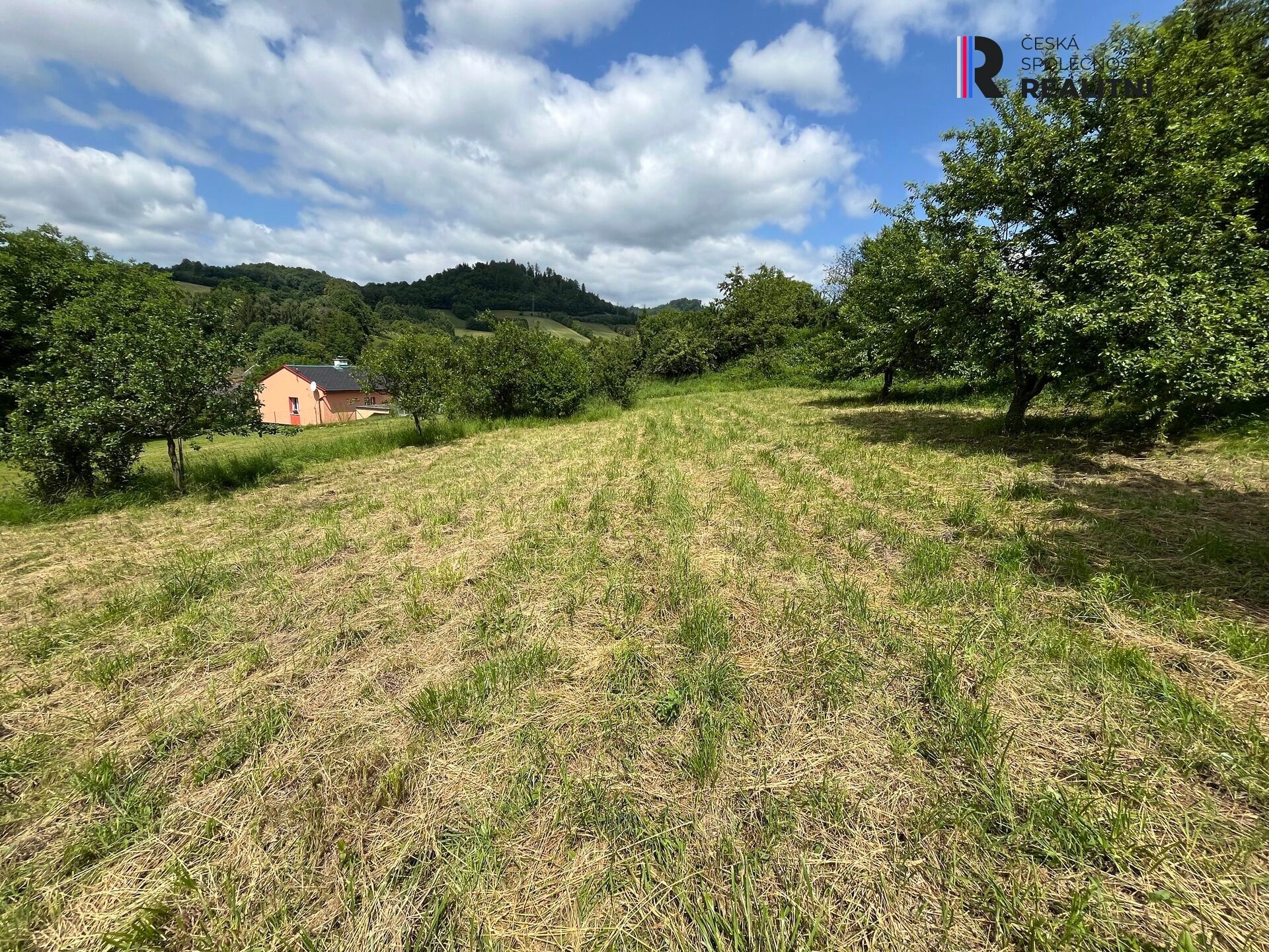 Pozemek pro bydlení · 1 408 m² · Bratrušov - 3