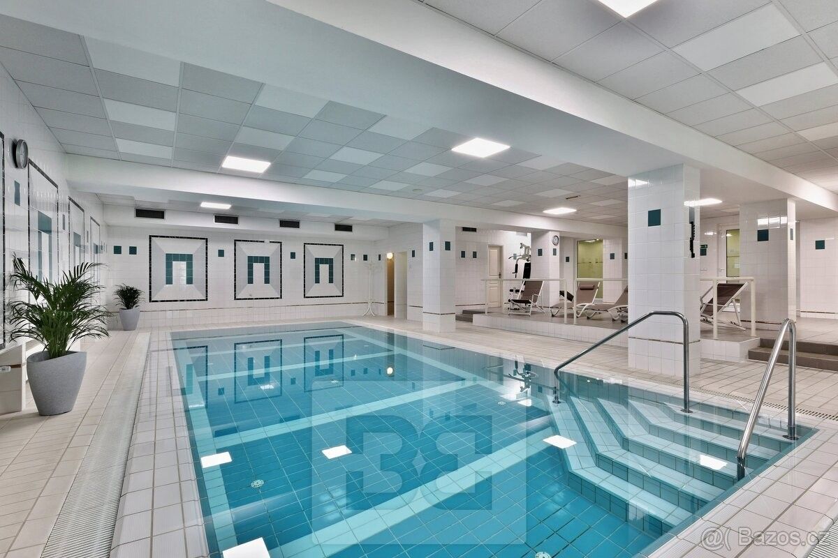 Prodej restaurace - Mariánské Lázně, 353 01