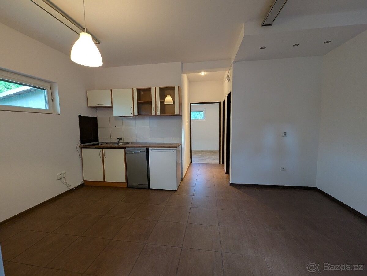 Byty, Valašské Meziříčí, 757 01