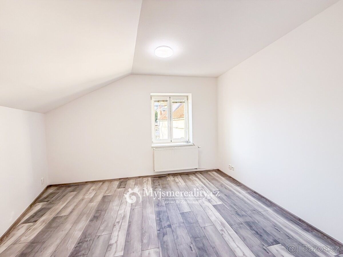 Prodej byt - Znojmo, 669 02