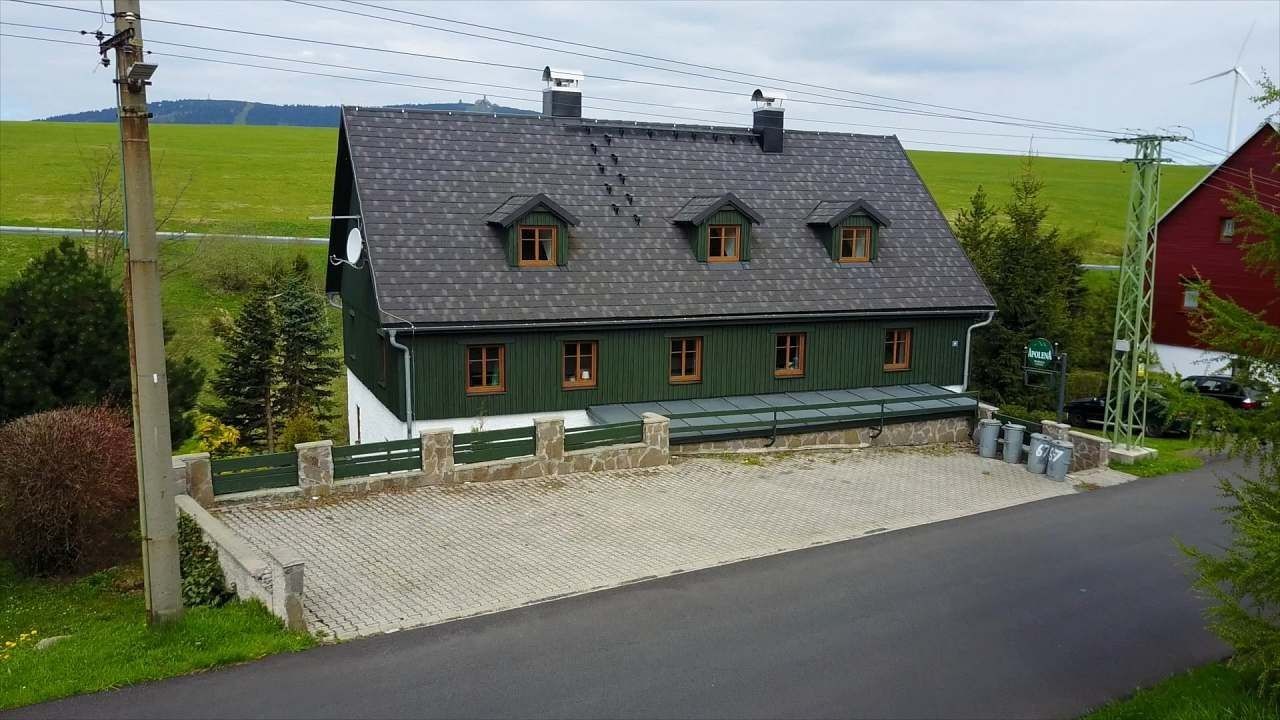 Chaty, Loučná pod Klínovcem - Háj u Loučné pod Klínovcem, Ústecký kraj - 2