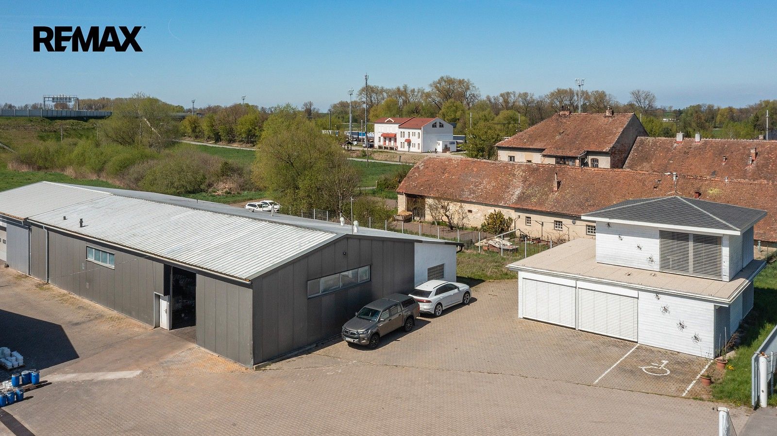 Sklady, Chroustovice, okres Chrudim, Pardubický kraj, 700 m² - 1
