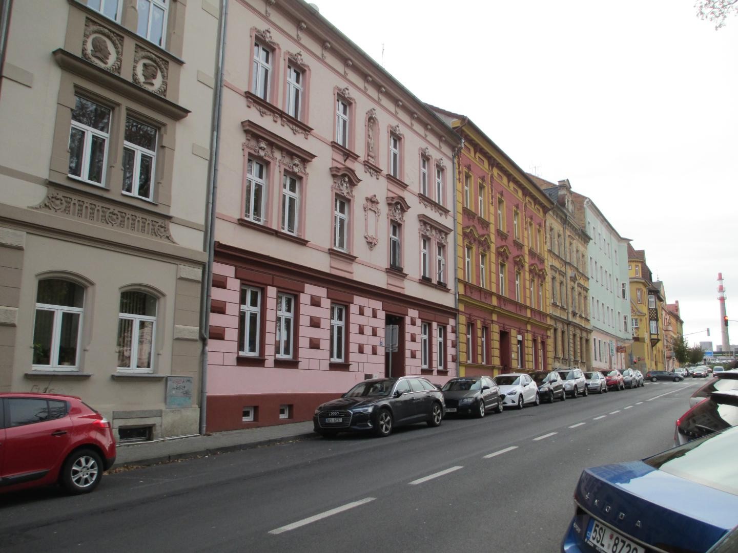 Prodej byt 2+1 - 26. dubna, Cheb, 60 m² - 1