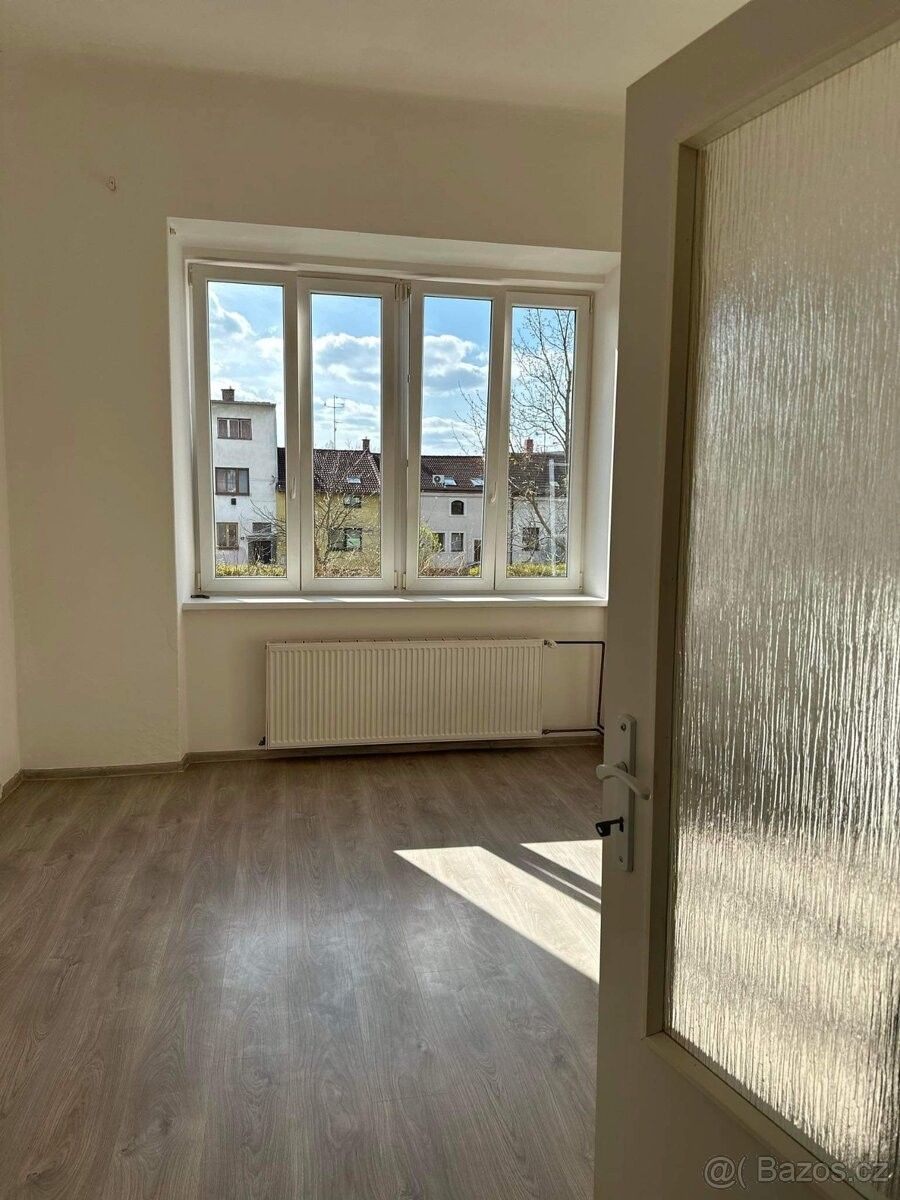 Byty, Hodonín, 695 01