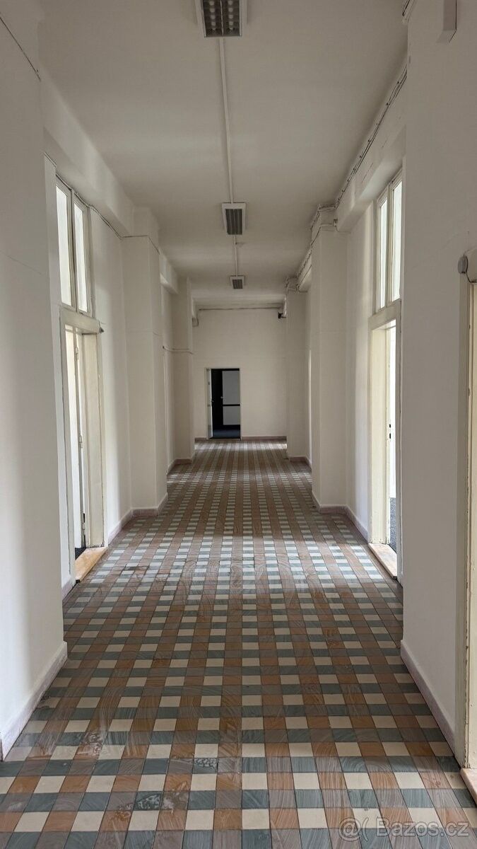 Pronájem kancelář - Pardubice, 530 02