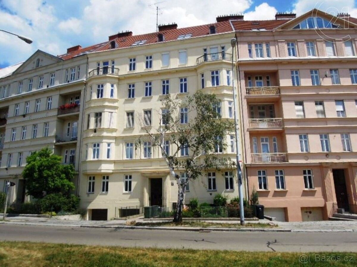 Pronájem byt 3+1 - Brno, 602 00, 107 m²