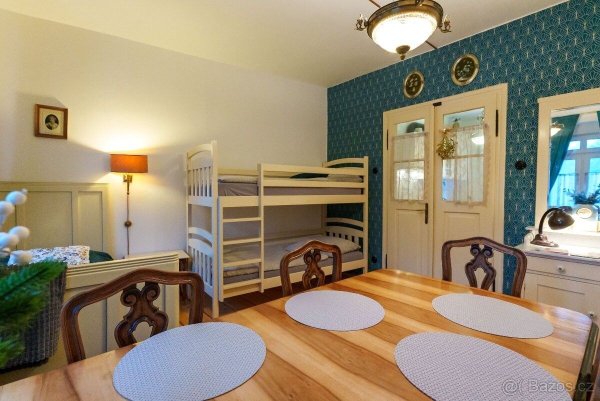 Prodej restaurace - Karlovy Vary, 360 01