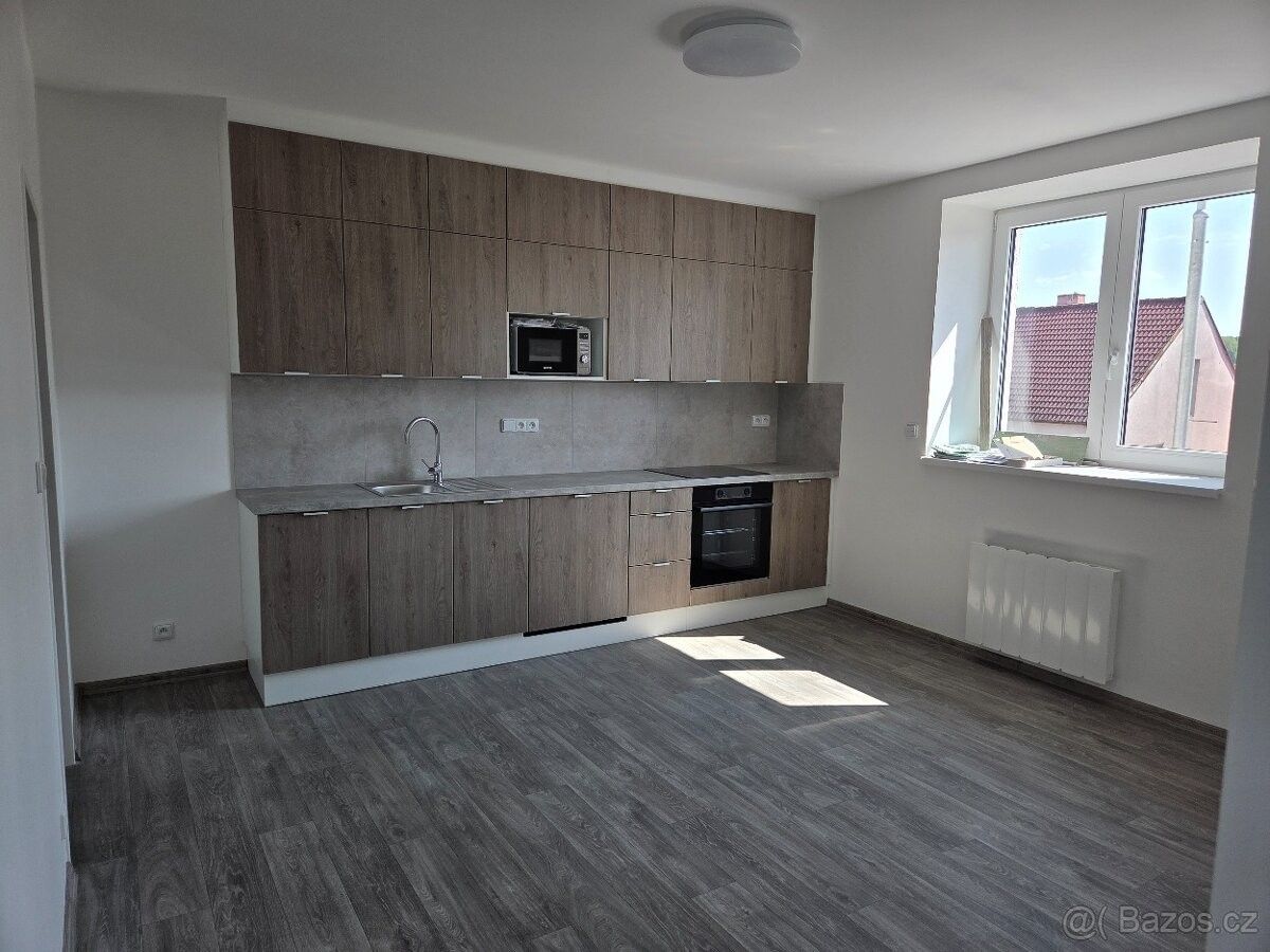 Byty, Kroměříž, 767 01