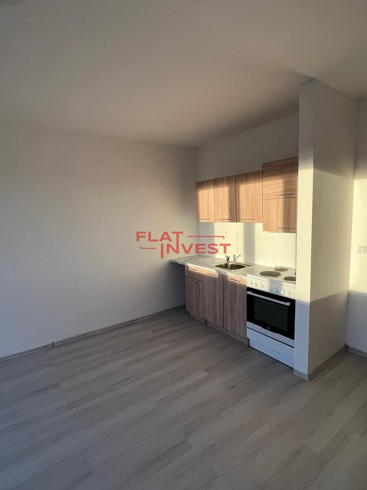 Pronájem byt 1+kk - U Školky, Tanvald, 30 m² - 2