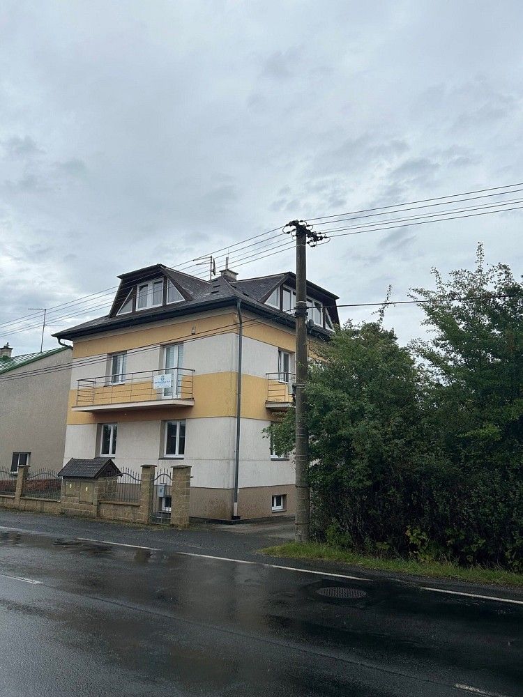 Výrobní prostory, 469 m²