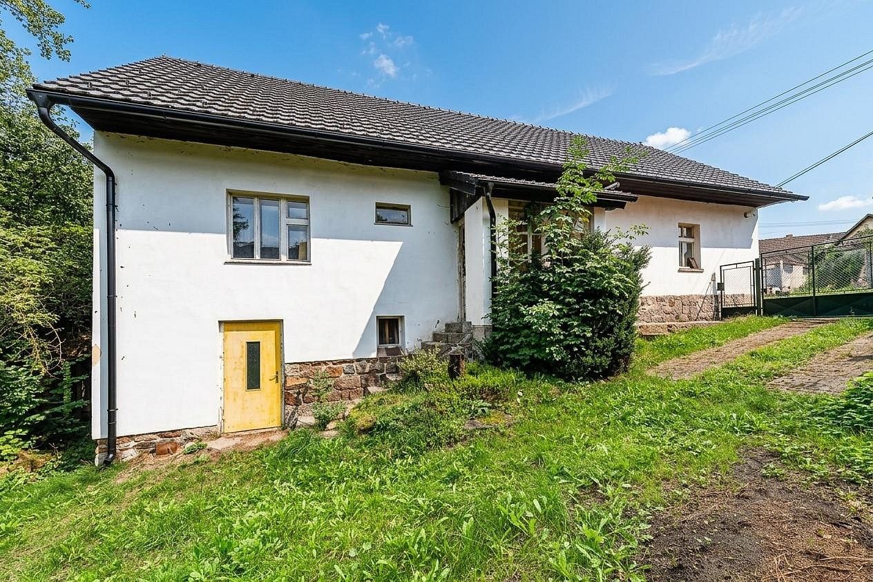 Prodej rodinný dům - Vrčeň, okres Plzeň-jih, Plzeňský kraj, 164 m² - 2