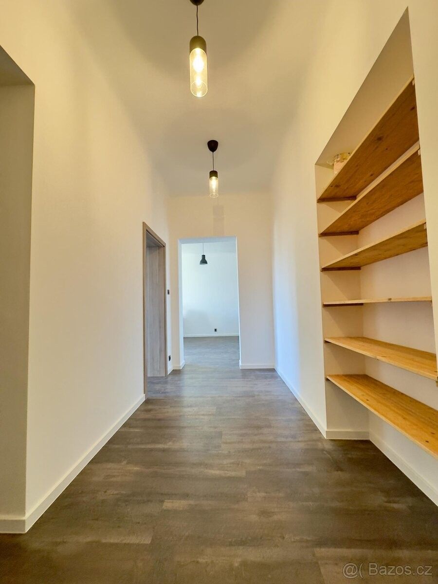 Prodej byt - Opava, 746 01