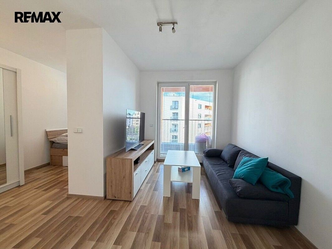 1+kk, Praha - Uhříněves, okres Praha 22, Hlavní město Praha, 36 m²