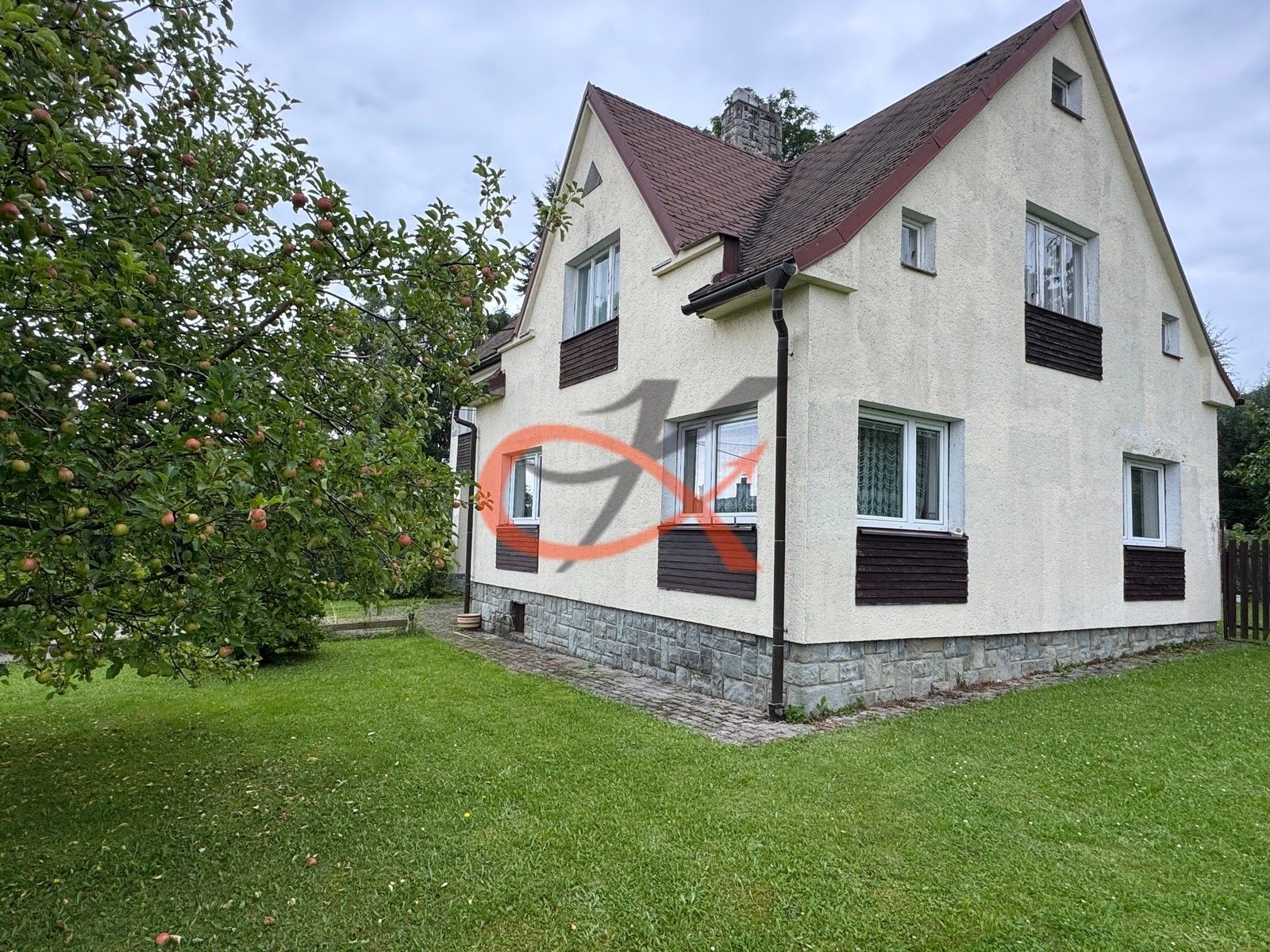 Prodej rodinný dům - Trojanovice, 140 m²