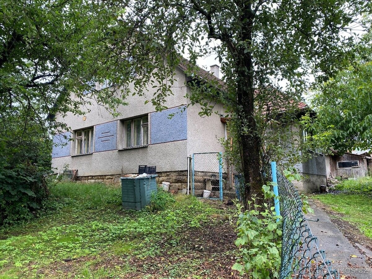 Rodinné domy, Francova Lhota, 756 14