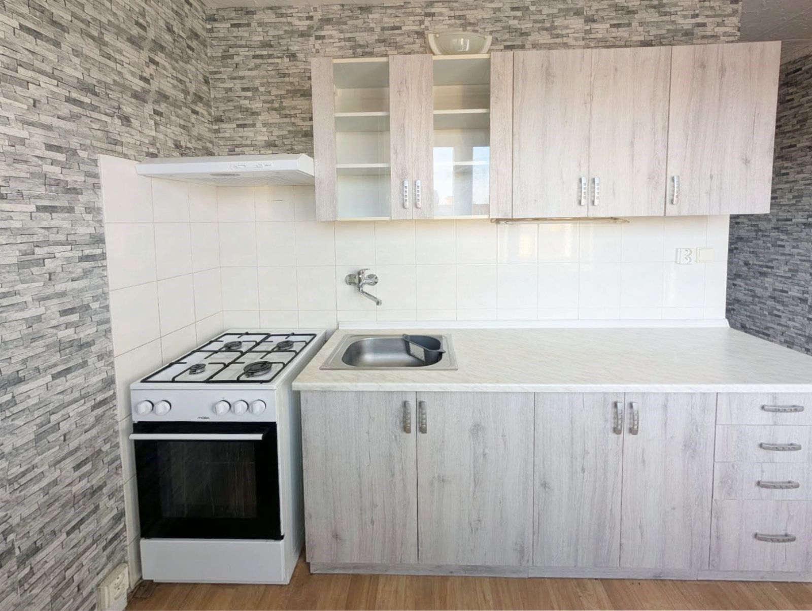 2+1, Zahradní 5171, Chomutov, 51 m² - 2